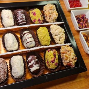 Luxury Chocolate & Nut Dipped Dates, 340gm
